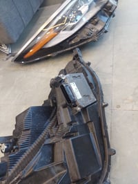 للبيع لايتات دعاميه تويوتا سينا موديل ٢٠٢٤ مال شركة السعر 800$ بيهامجا...