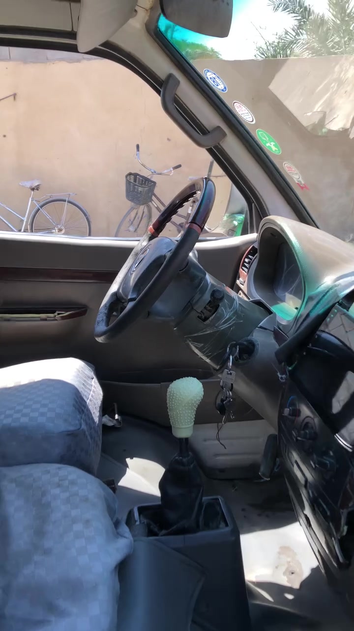سلام عليكم فتون مديل ٢٠١٤موصليه ما عليه اشارت حجز سنويه عضم عاج بسم مواطن سياره حلوه مكينه تنقص 
كير خير من الله كهربائيه كله شغاله السياره عيبه بس المكينه مكاني بصره خور الزبير السعر 28وبيه مجال ***********
