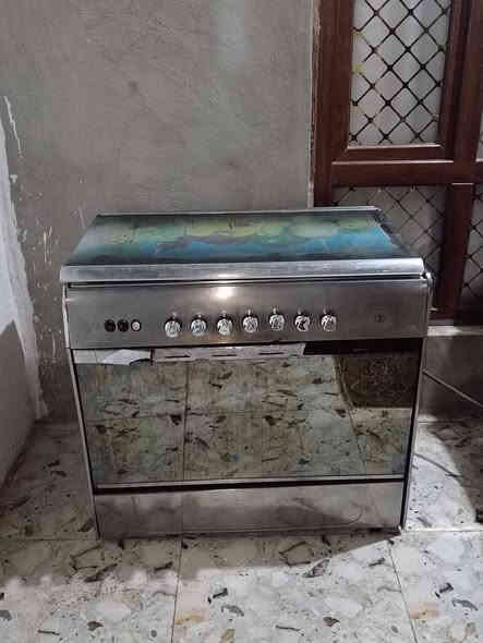 طباخ للبيع سعر 130 بي مجال
***********
