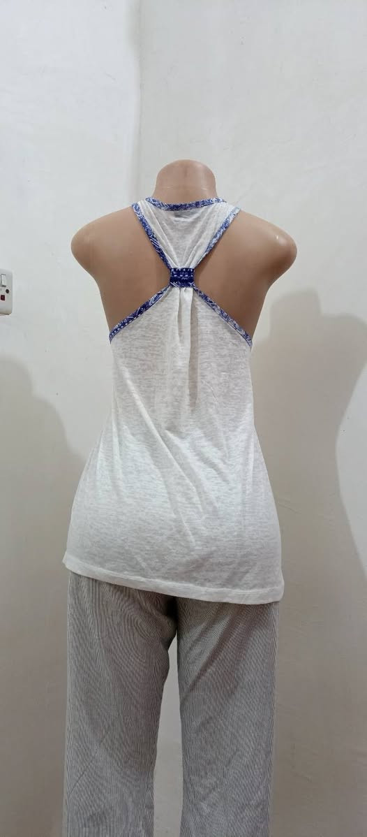 حجز خاص متوفر توصيل الاسعار والقياسات عله الصور


**إذا كنت صاحب هذا الإعلان وتريد حذفه لأي سبب، رجاءا أرسل رسالة إلى الدعم الفني**