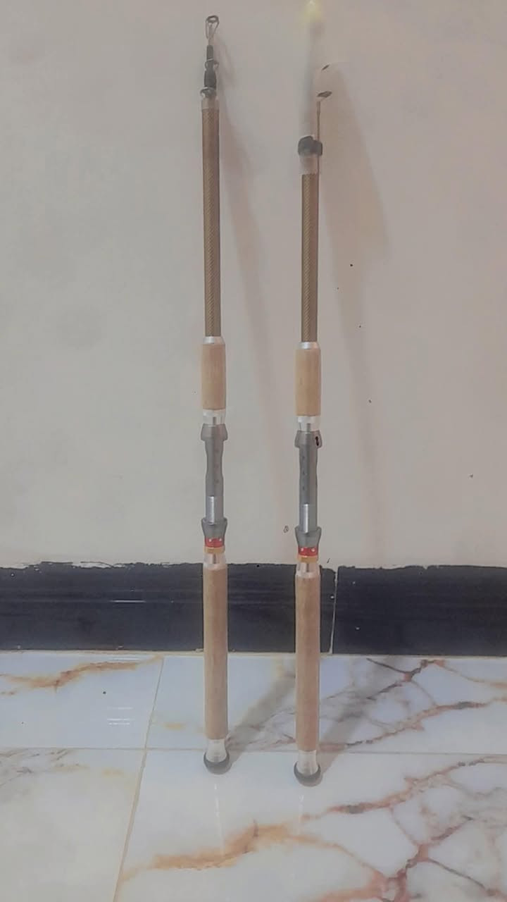 سنارات اوربيه  اصليه جدد العدد 2 طول 180 سم  لون ذهبي  السعر  35 وبيهه مجال  يوجد توصيل 
***********
راسلني وتدلل
