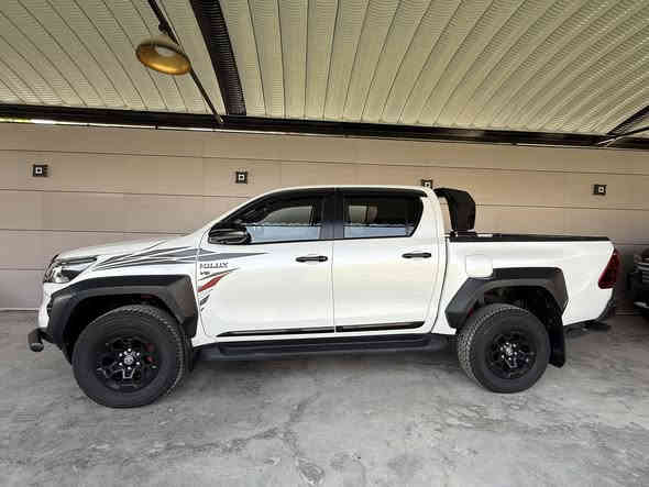 هايلوكس GR موديل 2024 رقم أربيل 6 سلندر فول مواصفات سعرها 440

الشراي يتصل ويدلل واذا مراوس عادي اراوس حسب القناعه 

مكان بغداد الدوره 

***********
***********
