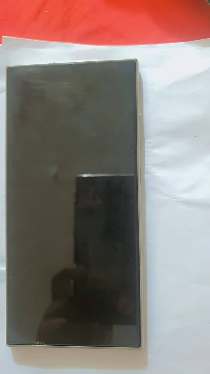 كلكسي اس 24الترا
الترا اخو الجديد مكفول كفاله عامه ذاكره ٢٥٦غراضه كامله سعر ٩٥٠ استفسار ***********
