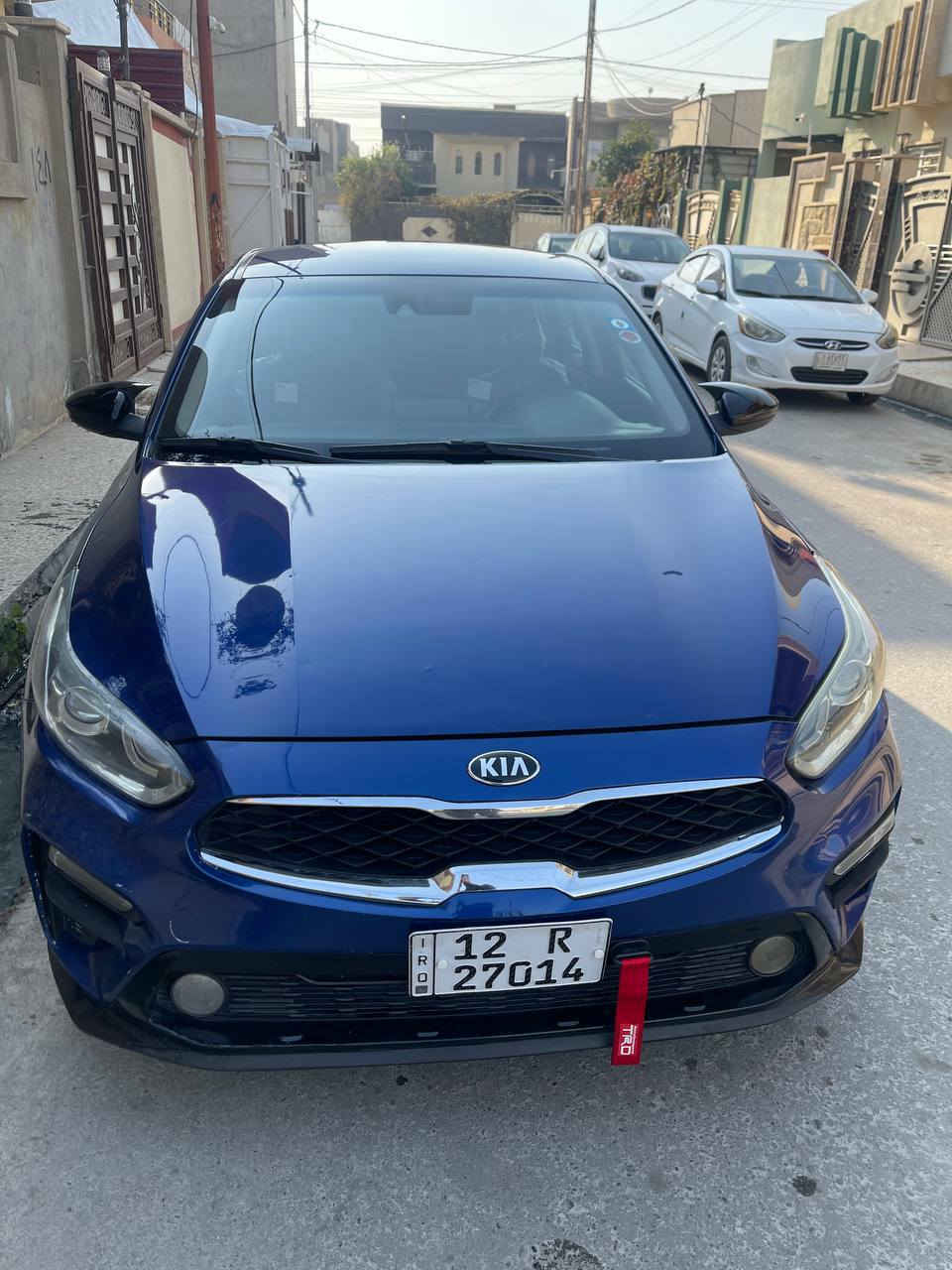 السلام وعليكم 
كيا فورتي مديل 2020 وارد امريكي
ماشيه 98 ميل 
رقم نينوى سنويه جديده هزه 
كابون بانزين بيها شرط التحويل 
 ضرر بوند مبدل وبيها حالوب شويه بل سقف ومكانتين بارد 
مكينه حجم 20 دوش 
كير شرط 
3 انضمه قيادة سبورت/ نورمال/ وسمارت 
تدفئه تبريد 
مواصفات 
رادار مانع تصادم 
قياده ذاتيه 
تحديد مسار 
تحكمات ستيرن 
كروز سرعه 
مسجل يدعم نضام ابل كار بلي 
السعر 128 وبيها مجال ترهم مراوس حسب القناعه 
مكاني موصل 
***********
