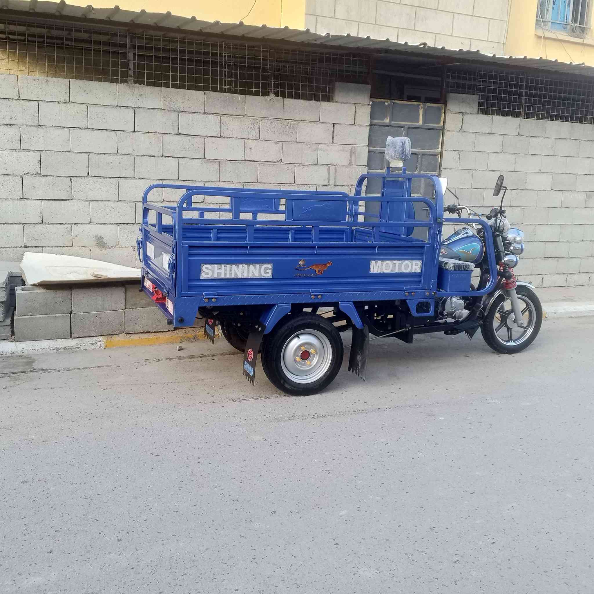 سلام عليكم ستوته لبيع 2023 جديده حيل اوراق كامله مكمركه كامله سبير جكه كامله سعر 3000 وبيه مجال رقم الهاتف ***********
