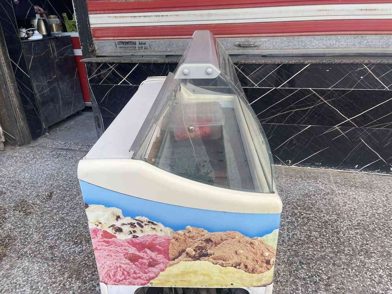 سلام عليكم عارضة رقم***********
