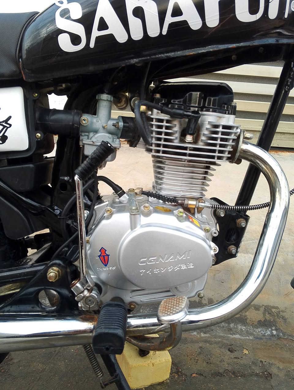 سلام عليكم دراجه للبيع تعميره صارله شهر ادوات مكينه سيجي نامه غراض كله اصلي دراجه متعوب عليه عنوان بصره جزيره قرب جسر خالد 750رقم الهاتف ***********
