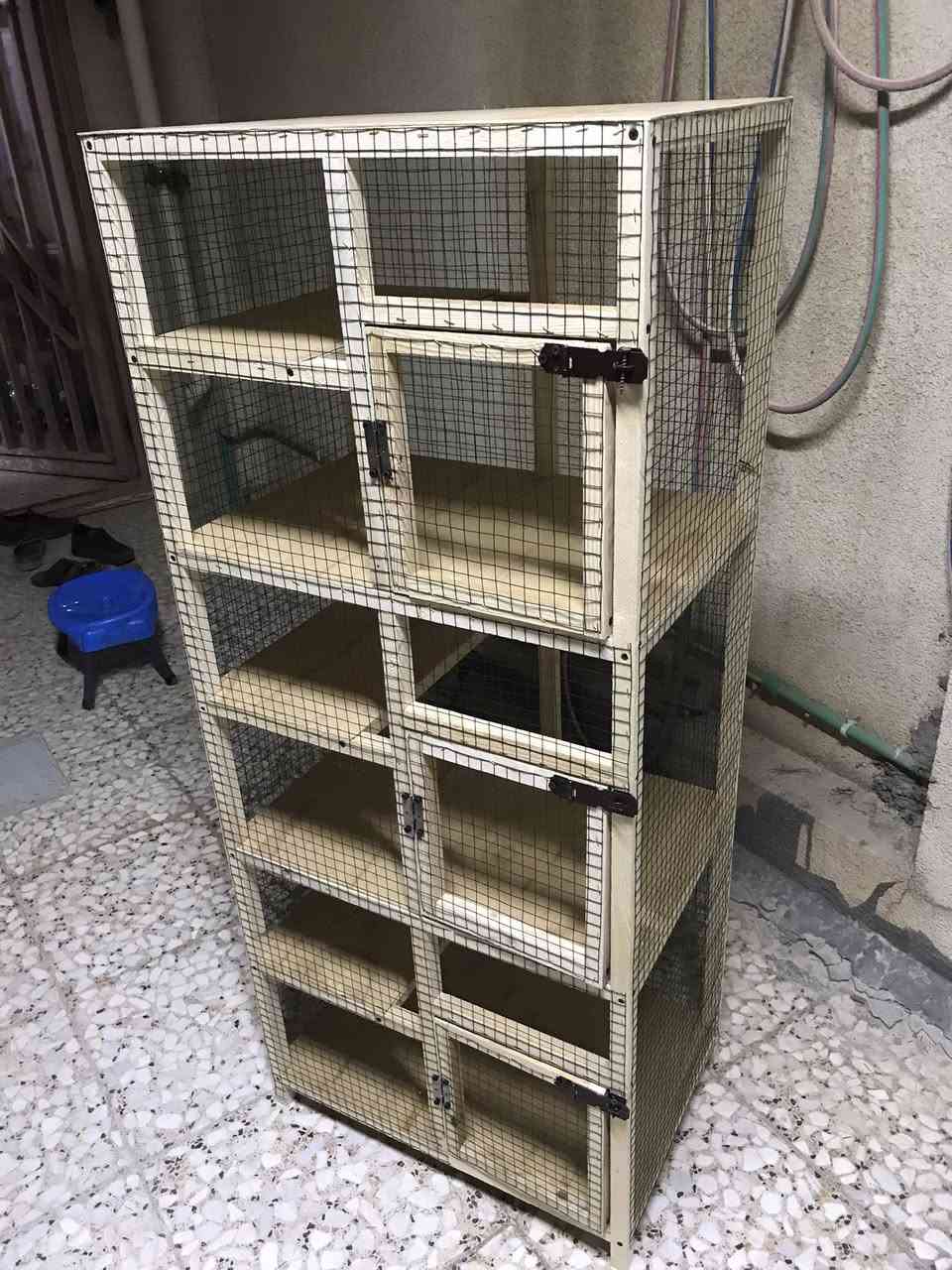 متاح قفص3خانات جديد مامستخدم الارتفاع الكلي متر و40 سم والعرض 60 سم والنزال40سم كل خانه بيها رف/كربلاء حي الانتفاضه الثانيه


**إذا كنت صاحب هذا الإعلان وتريد حذفه لأي سبب، رجاءا أرسل رسالة إلى الدعم الفني**