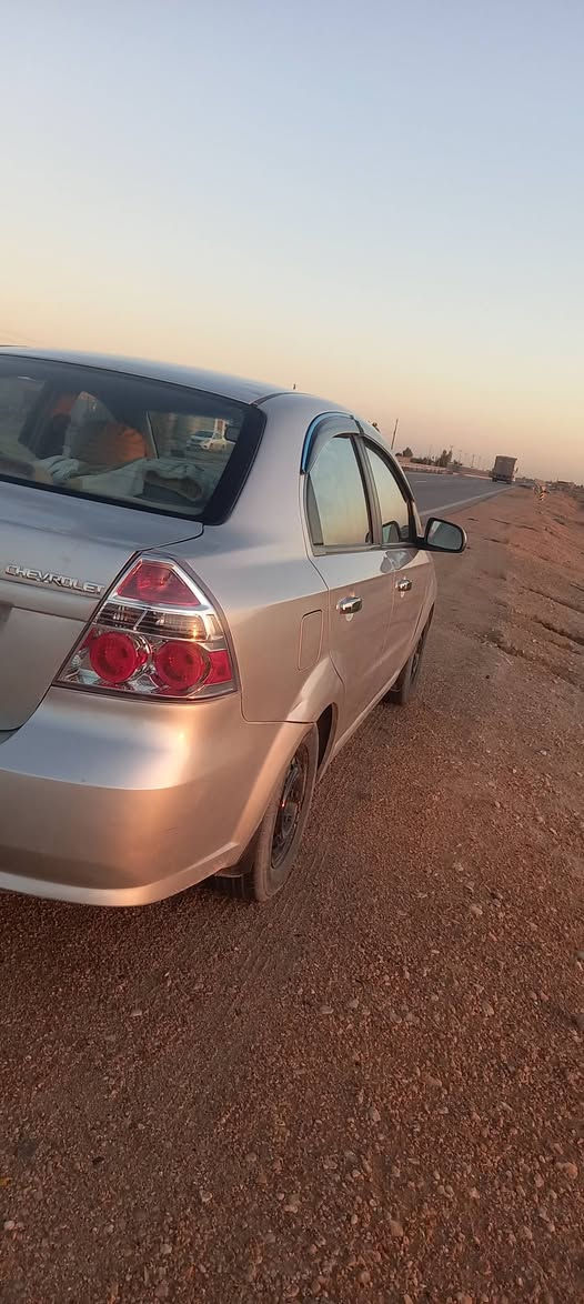 افو مديل ٩ خليجي مكينه  كير جديده مصبوغة حزام كفاله من الضربه والكصه ١٤٠٠ مفتوحه كامره خلفي السعر ٦٥ الهاتف ***********
