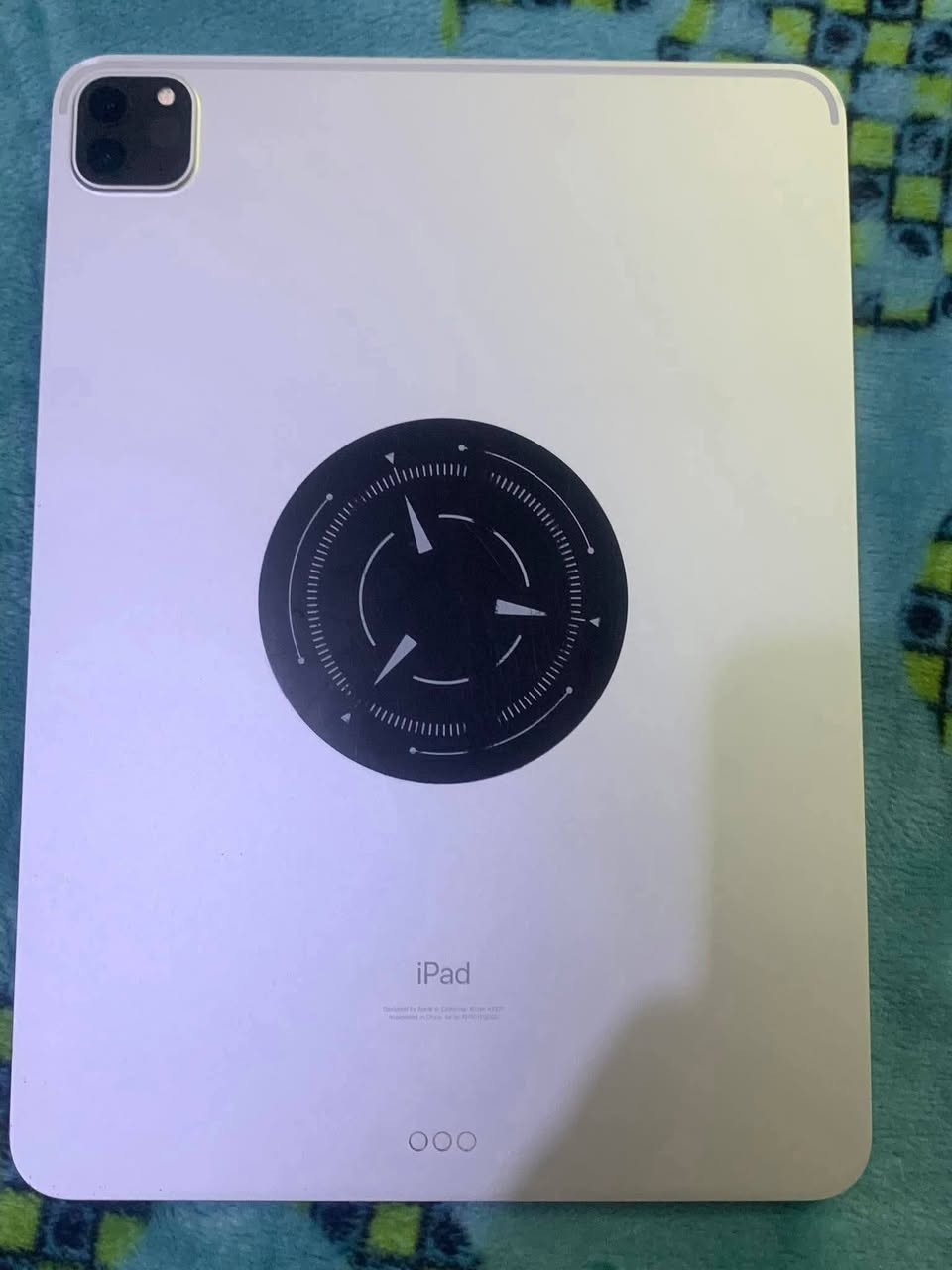 ايباد برو m1  يشغل 120 فريم ببجي وشاشته 120 هيرتز 

ركز هنا🔻

شاشته بيها خطين ناعمات بالعرض
وبطاريته 50% 
طخات بسيطه بالشاصي
فيس ايدي واكف 

ملحقات كارتون وصل شراء  مالته وكيبل وياه

يعجبك سعر حياك ميعجبك اعبر نطلبت واريد بيعه

السعر 450 وبي مجال  بشيط رقمي للتواصل واتساب
*********** مكاني نجف ماعندي توصيل
