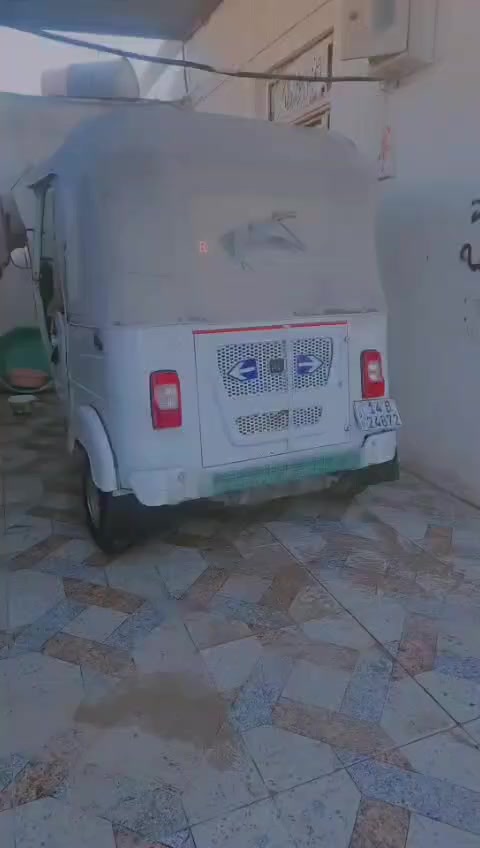 سلام عليكم تكتك 2021 البيع رقم و سنويه نضيفه و بيه ضربه بل لقد ما واصله تكمه مرجعينه عل بارد بيه بس خياس ما معمره خياس بل دوس فقط السعر ٦ وبيه مجال
الرقم بس وتساب ***********
