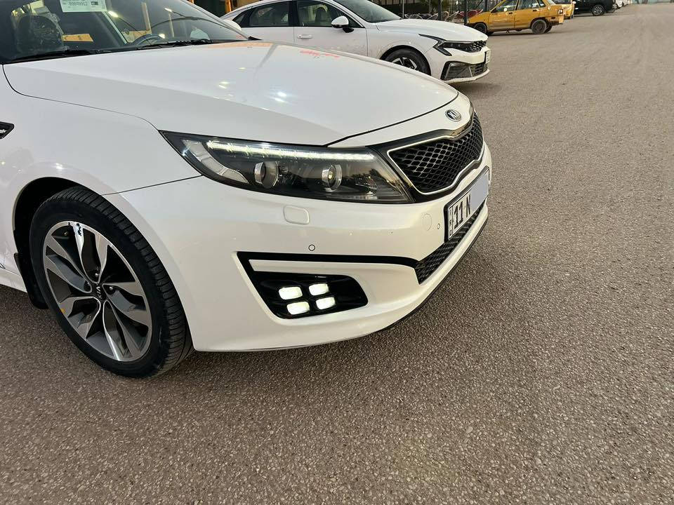 السلام عليكم
كيا اوبتما 
2015
وارد خليجي
فول مواصفات فول
بصمه
فتحه بنوراما
سايد بريك بصمه
اوتو هولد
كشنات جلد
كشنات تدفئه تبريد
كشن سائق ذاكره خزن
كشنات كهرباء عدد 2
سماعات  انفنتي 
لايتات زنون
بك لايت ليد
زراك لايت
يدات الابواب اناره
كامره بالدشبول
مكينه 2400 مامفتوحه شرط
مكفوله كفاله
السعر 175$
العنوان الديوانيه مركز 
***********
***********
