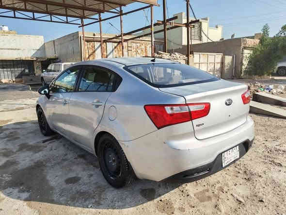 للبيع سيارة ريو 2013 
رقم كربلاء 
صبغ مبين بالسونار 
محرك وكير وحدادية خير من الله 
تبريد ثلج السيارة جاهزة 
جراد بالكشر  
السعر 75 
***********
