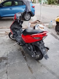 ماكس مضلع دراجه نضيفه مكينه ما مفتوحه نقص بس ترايش سعر 400 وبيه مجال ا...