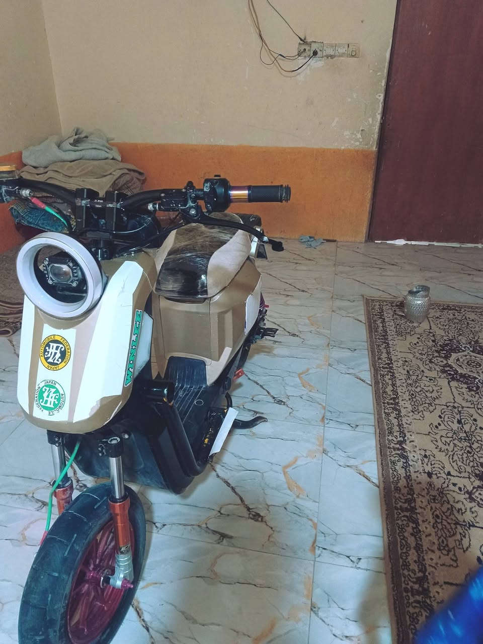 سلام عليكم دراجه شحن MERللبيع عقل ملف رياضي بطارياتها32جدد بكاني بصره زبير السعر 350 والله بيها مجال الستفسار***********
