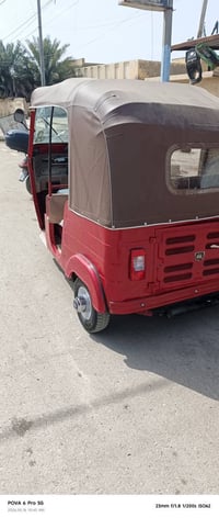 تكتك للبيع موديل 17معمرة عام وراق للتصال 07780170369