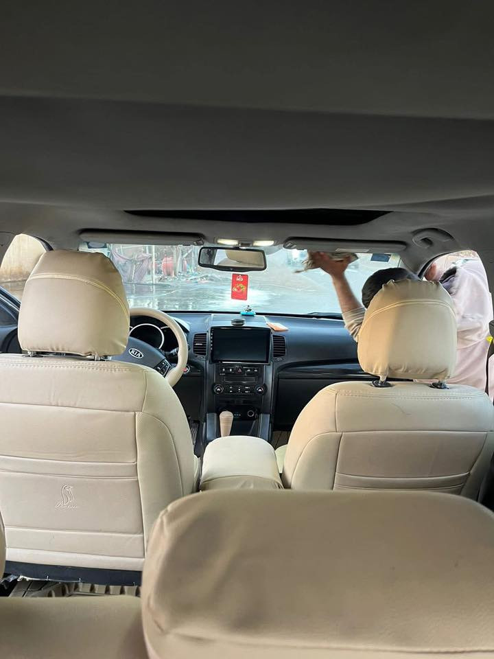 سورنتو 2010 خليجي ك
4سلندر دوش 
حساسات
بصمه 
كاميرا 
شاشه 
تحكم ستيرن 
مثبت السرعه 
مرايه شفت واشاره 
بانوراما 
كشنات جلد والمقاعد الاماميه كهربائي 
لايت زنون عالي وناصي 
لد خلفي 
السياره جاهزه  گير ومحرك وتخم تاير وحداديه جديده 
رقم بغداد دولي وهزه جديده صلاحيه السنويه  لسنه 2027

غير متواجد على النت 
للاستفسار الاتصال بالرقم ***********
وبالعافيه ع التصير من نصيبه
سعرها كلش مناسب118
