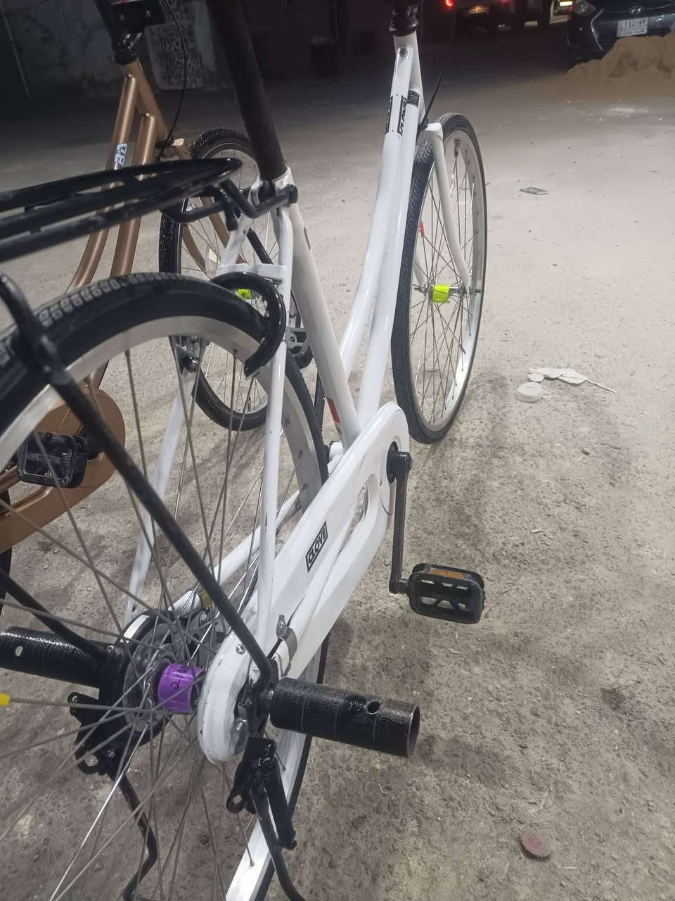 باسكل للبيع او مراوس
السعر 145 وبـي مجـال للـطـيـبـين
باسكل نضيف شوفت عينك 
لون ابيض ☁
الباسكل شركته كلوف 
مديل 20
المكان نجف يم تقاطع الهنديه


**إذا كنت صاحب هذا الإعلان وتريد حذفه لأي سبب، رجاءا أرسل رسالة إلى الدعم الفني**