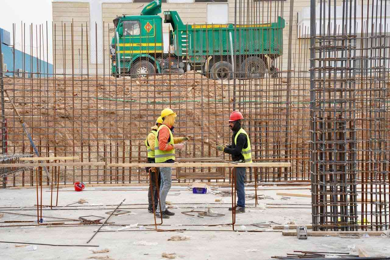 مكتب الوليد للمقاولات العامه
هدم وتفليش ورفع انقاذ 
وتجهيز المواد التيكله وغيرها  الرمل والحصو والبلوك والسمنت
***********
***********
