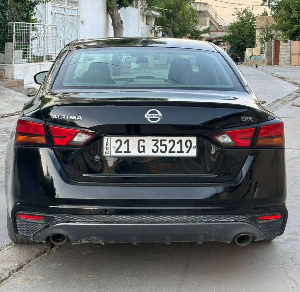 نیسان ئەڵتیما 2022 SR ڕەنگ ڕەش سپۆڕت 
بەسمە و شەغال شاشە کامێرا 
مۆدی سپۆڕت و نۆرماڵ ئیکۆ
تەنها بۆنیدی بۆیاخی هەیە 
90 هەزار کم ڕۆیشتوە 
هەموو گیانی بەشەرت 
ویل نیکڵ جام کارەبا 
سەیارەکە یچ ئێرباگی نەتەقیوە 

سعر : داوای بکە لە کۆمێنت ڕاستەوخۆ بۆت دێت 🤖 

سەیارەکە تازە پۆلیش کراوە 
دینار مەسرەفی تێدا نیە 
گێڕ و مەکینە بەشەرت 

بۆ زانیاری زیاتر پەیوەندی بە خاوەنی 

***********
وەتساپ و ڤایبەری لەسەرە
