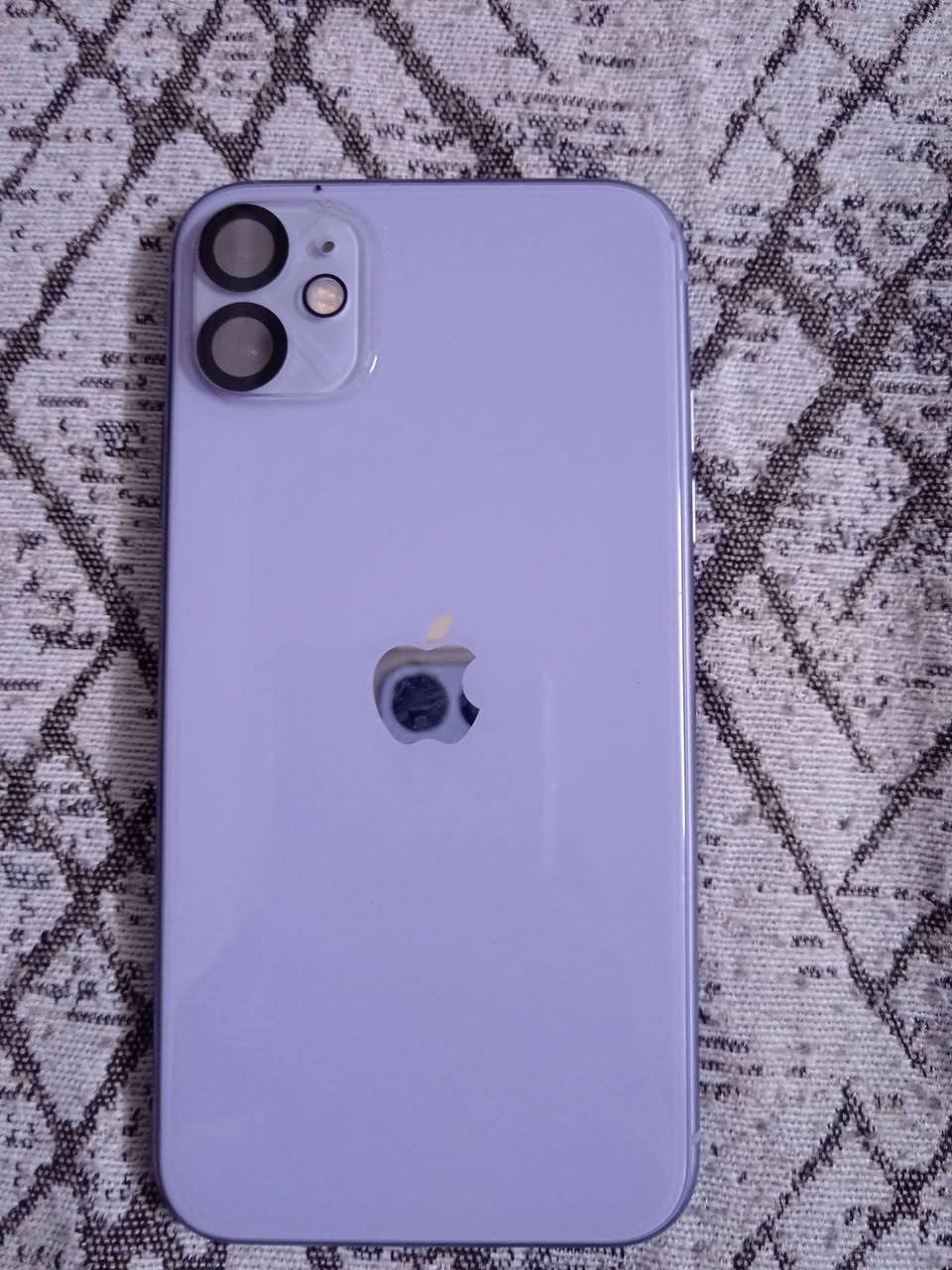 السلام عليكم ايفون 11 عادي جهاز نضفه فول شاشه مبدله اصليه بس بيه فطر او فيس ايدي رادله سوفت حدثت او وكف فقط جهاز مكفول باقي سعر 175 وبي مجال مكاني بغداد الخطيب ***********
