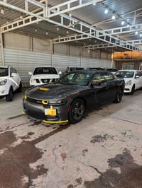 شلون الشباب السياره للبيع واذامراوس بجارجر هم  جارجر GT سوبر تراك مودي...