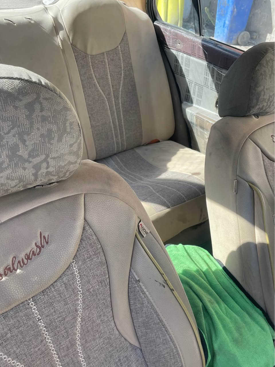 سمند 2011 حداديه نص عمر كهرباء كامل كير ومكينه نضاف كشر حلو 
مكان السياره نجف راعيها ماندله 
اكفلها من السرقه والحوادث 
***********
سعرها ١١ ورقه وبيها مجال النجف, العراق
