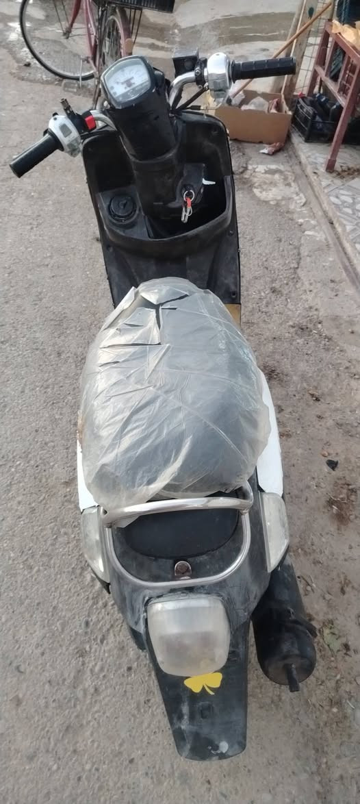 سلام عليكم دراجه بوليس ل بيع دراجة نضيفه سعر 500 و بيهه مجال مكان ديالى بعقوبة تقاطع ساده رقم ***********

