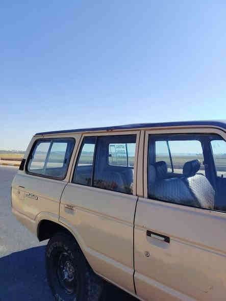 السلام عليكم لاند كروزر موديل 84 سيارة كلش حلوه ونضيفه كاملة من كل شيء
للتفاصيل أكثر الاتصال على الأرقام
***********
***********
