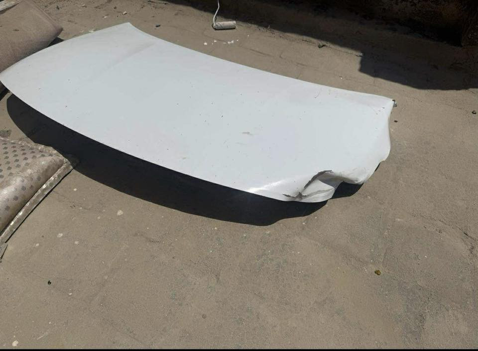 سلام عليكم نيسان سني هندي بليته زركه للبيع فقط
موديل 2020رقم بغداد الماني بسمي سنويه لل32
جاملغ وبنيد تبديل والبنيد بلادي عندي موجود بلبيت 
جاهزه من كلشي من كلشي بمعنى كلمه اي نقص ماكو 
ترايك وين تحب اطلع
ملاحضات بيها جاملغ نفسه شويه بارد الباب سايق طرف مالته حاطلع فابلون موضح بصوره هم بارد بدون صبغ ع وضعه بس صبغه وكتلك قطعه مبدله 
كير مكينه حداديه تبريد تدفىه كهرباىيات كفاله
يدات نيكل داخل بيجي مو اسود ارضيه جلد بيجي
سياره بدون عمله قفلها 95 كبل عقد مروري وداورلك
مكاني (كربلاء )
تواصل ***********
( ب3 اكعد من نوم خاف مارد اني اتصل ب اي واحد متصل عليه
