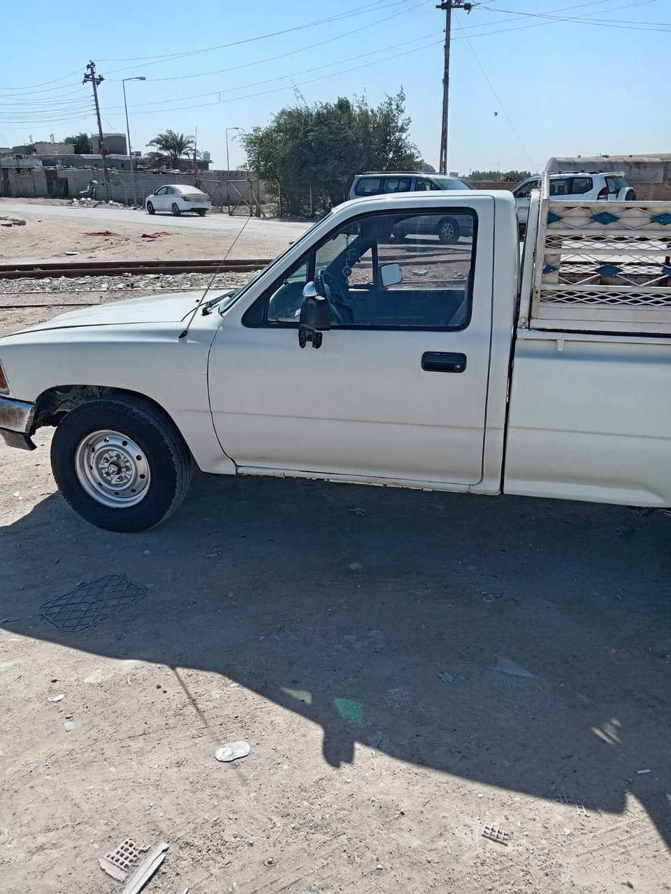 سلام عليكم بيكم موديل ٩٧ حداديه جديده تخم تاير سنويه إلى 2029 كير محرك مكفولات سعر ٦٠ وبيه مجال مكان سياره البصره زبير ستفسار ***********
