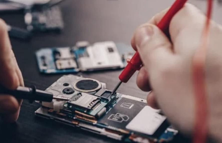 سلام عليكم
تم بحمد الله أفتتاح صيانه اجهزه  وبدقه عاليه وب شاشات درجه الاولى وخصومات عاليه 40% وشاشات درجه الثالثه 30% واحدث الاكسسورات ومتوفر جميع الشاشات وجميع االحديقه /القديمه / ونصلح أعقد الاعطال بكل احتراف وبكل سرعه \العنوان '📍صلاح الدين بيجي سوق بيجي مربع المبايلات  القديم قرب  سوق الطيور 
للتواصل ***********
