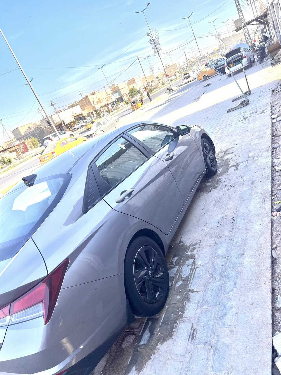 النترا موديل 21 رقم بغداد كلين بدون قطرت صبغ
فول عده الفتحه ماشيه ٥٠ مكان السياره كربلاء  السعر155 وبيه مجال السياره كفاله عامه
***********
