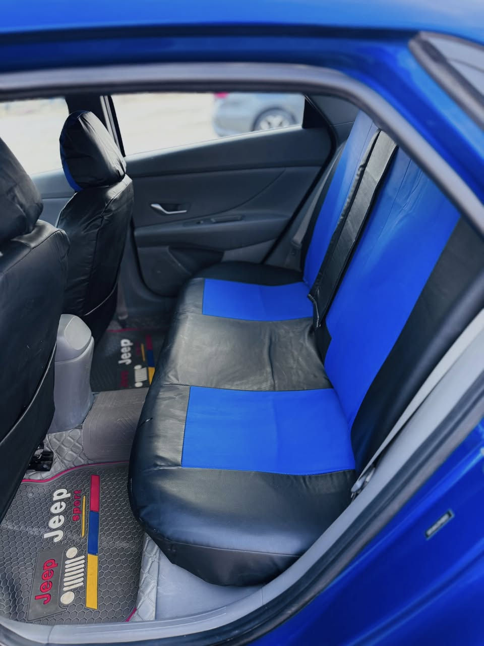 يالله. 
النترا 2023 امريكي. 
مرقم معوقين وكاله عامه. 
ضرر تبديل بنيد فقط. 
ماشيه50الف. 
للبيع او مراوس حسب الاتفاق. 
***********
