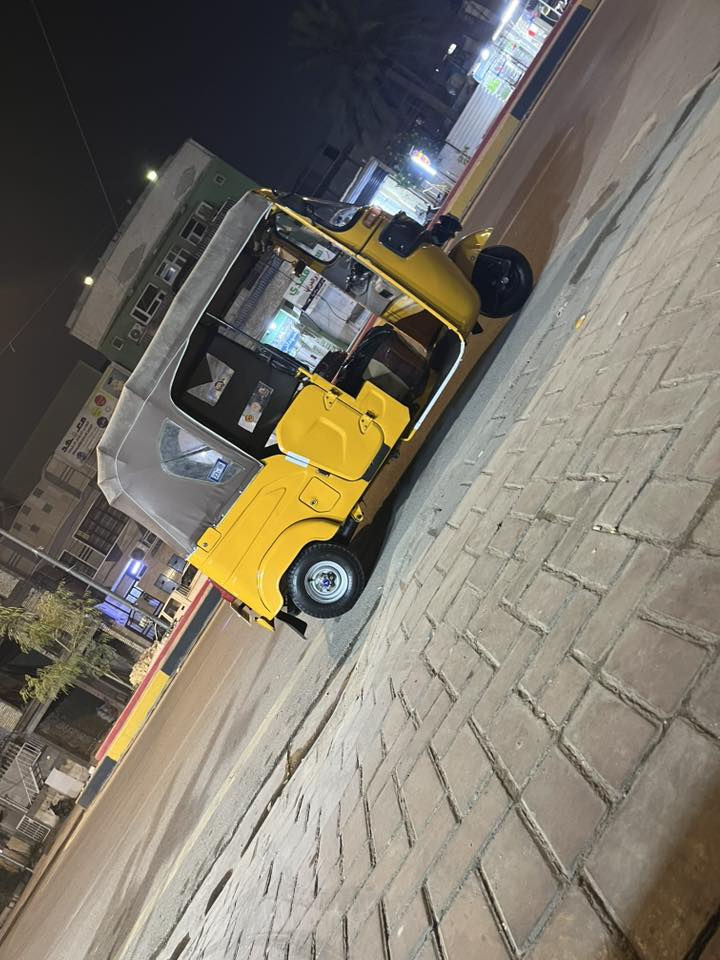 السلام عليكم
تكتك2021
بيهاا ضربه بلصفحه
محرك مكفول
كهربأيات مكفوله 
ب7600
***********
ملاحظة مصبوغه عام للجماليه
