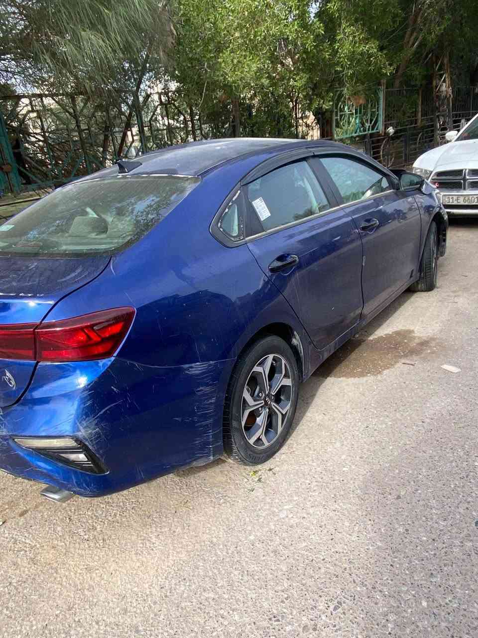 سلام عليكم
للبيع على حادثه فورتي 2021
امريكيه رقم اربيل دولي هزه ما ساقطه كير ومكينه ما بيهن شي
شواصي ما بيهن شي سابقن مكفوله 
مكاني بغداد الكاظميه رقمي ***********
