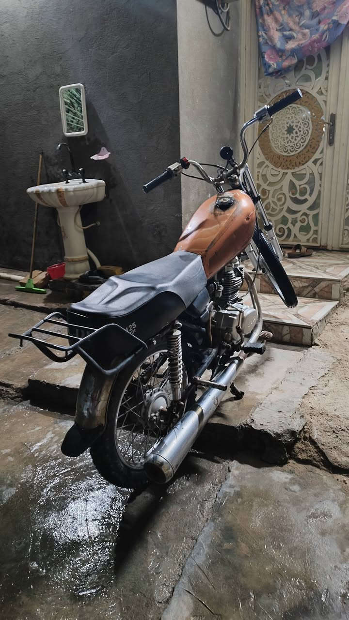 نامه مديل 21 ((( كلك)))  مفتوحه
سوق الشيوخ سعر 325 وبيها مجال للشراي


**إذا كنت صاحب هذا الإعلان وتريد حذفه لأي سبب، رجاءا أرسل رسالة إلى الدعم الفني**