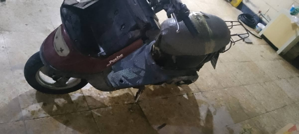 سلام عليكم للبيع منغولي شرط الشغل محرك ناعم لاصوت ولاروله ناعم
برده مال سله بيها جديده شغاله وتمشي شاصي مكفول 
تايرات جدد بريك أمامي خلفي السعر 160وبي مجال مكاني كربلاء 📞 ***********
