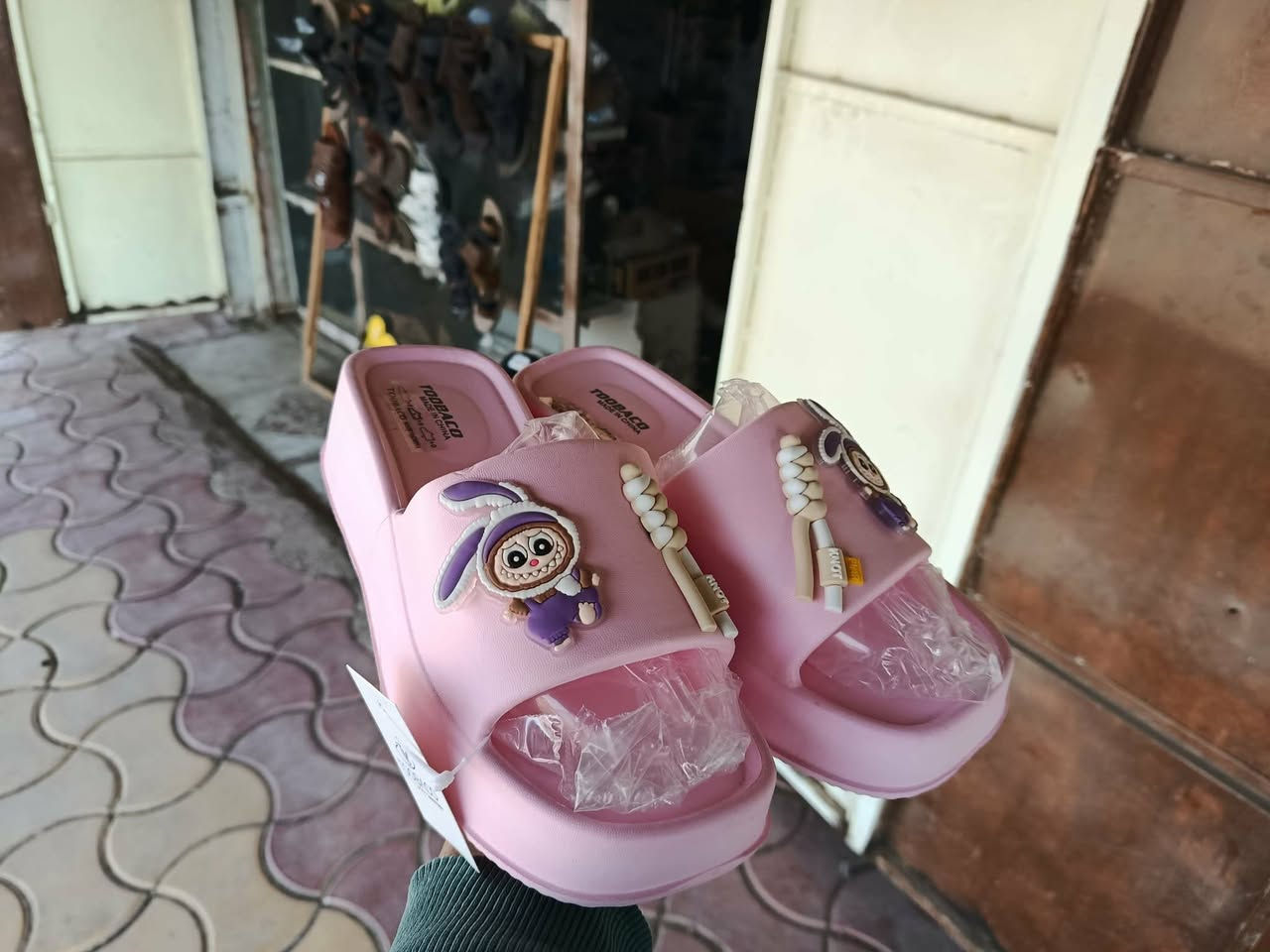 السلام عليكم 
بسم لله وعلى بركة الله

#مسواك_جديد

شحاطات نسائية + طبية قياسات من 36_42 

شحاطات ولادي + بناتي قياسات من 24_30ماركة

تراكسودات بناتي يلبس من عمر 10 _ 15

العنوان:ناحية الشورة القصبة
شارع الدوائر الحكومية
مقابيل دائرة بلدية الشورة

حياكم الله 🌿❤️


**إذا كنت صاحب هذا الإعلان وتريد حذفه لأي سبب، رجاءا أرسل رسالة إلى الدعم الفني**