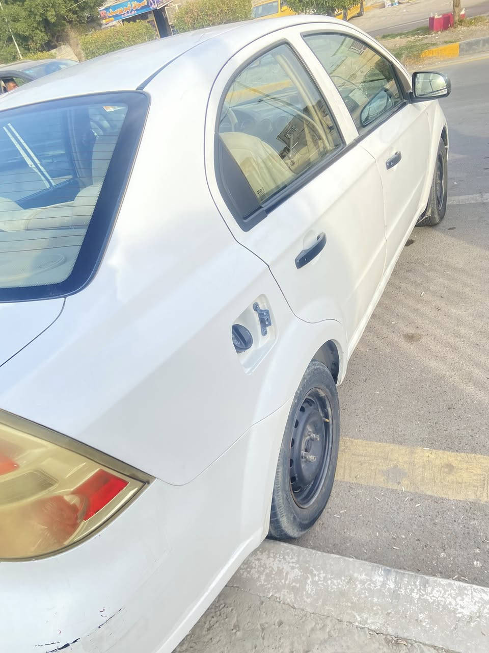 سلام عليكم افيو موديل 2015 الشركه العامه بيها طخات بسيطه رايدها ب 70 /للمزيد من المعلومات اتصل وبخدمتك ***********
