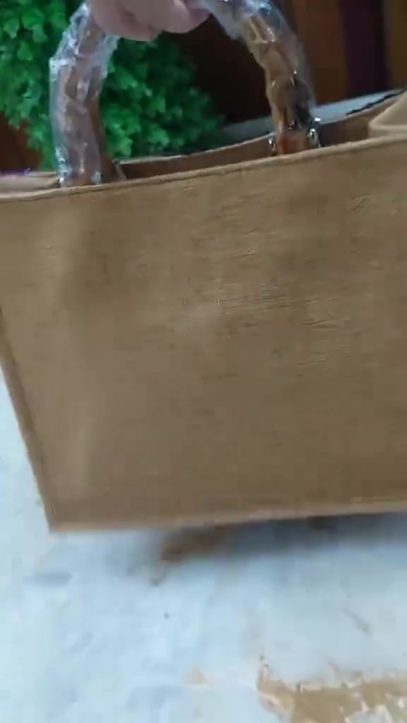 سلام عليكم متوفر كميه جنط نسائي معه اكسسورات لي تفيده يتفضل خاص


**إذا كنت صاحب هذا الإعلان وتريد حذفه لأي سبب، رجاءا أرسل رسالة إلى الدعم الفني**