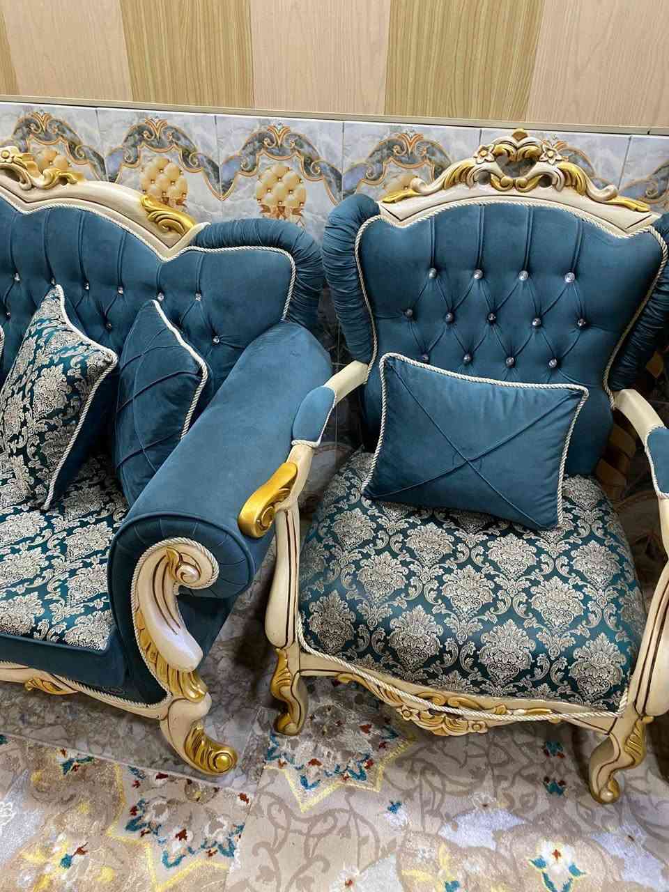 تخم للبيع ماخذي بمليونين ونص اريدة بمليون ***********
