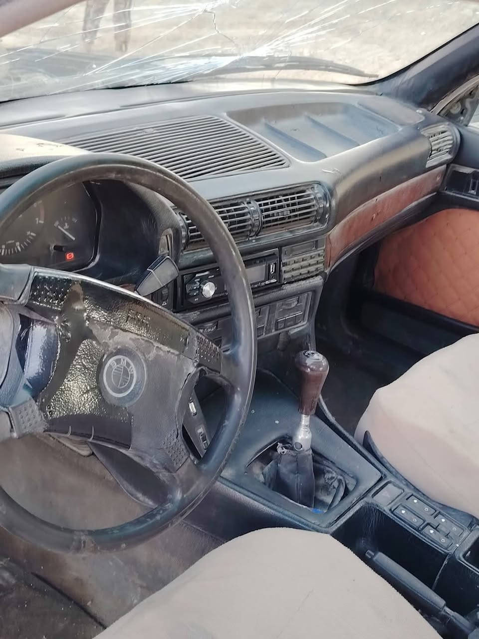 سلام عليكم BMW حجم 735
بيع او مراوس سياره شوف العين مكينه كير نضاف كهربايات حلوه سياره جاهزه حداديه توه شاده تايرات نص عمر باتري جديد سنويه 27مشروع وطني مداور بي وقت  مكان السياره ناصريه سيد خيل سعر 25بيه مجال قليل  ***********

***********
