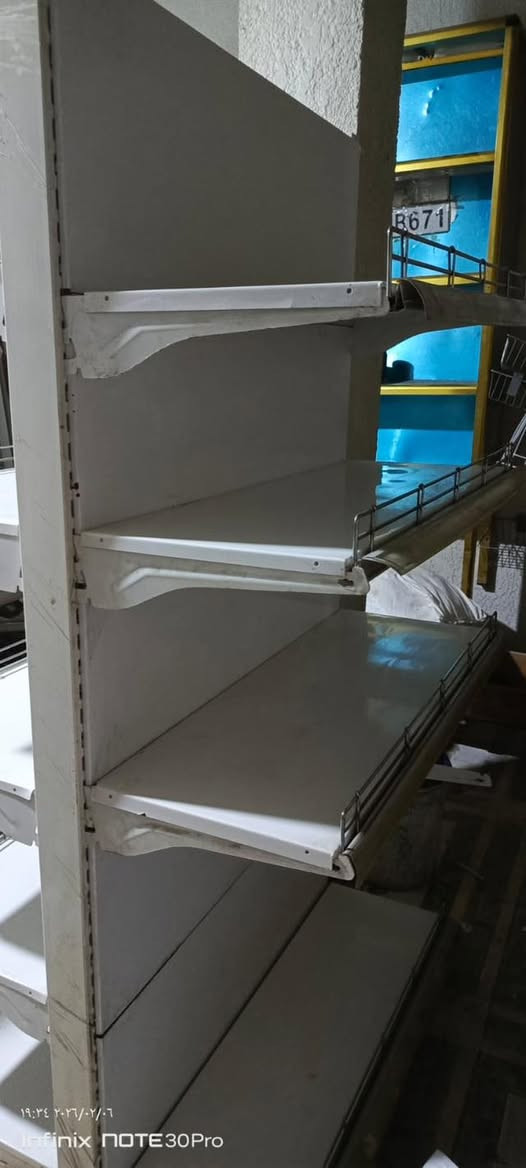 رفوف محل للبيع تواصل***********
