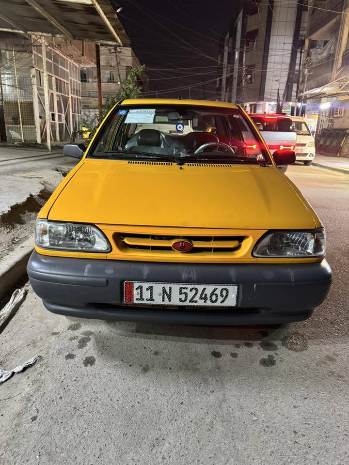 السلام عليكم سايبه للبيع 2025 سياره زيروه مدوشمه عام يم الدلو اليساره بيه بس رصعتين موضحن بل صوره سعر 76 وبيه مجال  ***********
