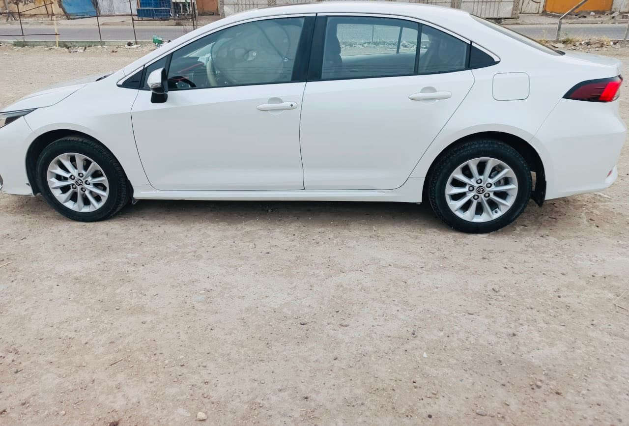 تويوتا كورولا GLI فول بنزين
شركة جيهان – وكيل تويوتا العراق
الموديل: 2022
المسافة المقطوعة: 27,278 كم
المواصفات:
أنظمة قيادة: Sport / Normal / Eco Auto
فتحة سقف
مرايا كهرباء مع إشارات
شاشة عدادات ديجيتال
تبريد قطعتين مع شاشة مناخ منفصلة
شاحن لاسلكي + منافذ شحن إضافية
شاشة CarPlay
حساسات مع كاميرا خلفية
السيارة بحالة الوكالة، جديدة عملياً، وما زالت تحت ضمان الشركة.
الموقع: بغداد / الكماليه
الرقم: أربيل
البيع: تحويل فقط

للاستفسار:***********
