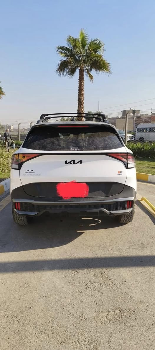 للبيع فقط بدون مراوس
2023 Kia Sportage X pro prestige 

كيا سبورتج اكس برو اعلى فئه 

موديل 2023  رقم بغداد بسمي تحويل ثاني يوم

(4)سلندر محرك 2500

فول موصفات
اربع كامرات 360 درجة 
بانوراما 
مقاعد خزن ميموري
عداد المسافة اقل من 21 الف ميل
بصمه 
تشغيل عن بعد
شاشه كبيره لمس متصله
رادارات من اربع جهات
خرائط
كشنات تدفئه وتبريد
كشنات جلد
دفع رباعي فور ويل 4*4
نزول منحدرات
كشنات كهرباء
تبريد قطعتين
.اوتوهولد.
ويل اسود تايرات جبليه بلاديه 
بلوتوث USB ابل كار بلاي والاندروير.
حاجب ليد
.نقطه عمياء
.اشاراة بالمراياة الجانبيه 
.فول تحكم ستيرن
كير اوتو + عادي
اوتو بريك.
زينون +.Led
كشافات ضباب 
شحن اللاسلكي
.داخل اسود جلد
.نضام قياده اربعه
مثبت سرعه
.تحديد مسار
سماعان هارمن
.لايت بلادي Led + زينون دبل زينون اصلى .
اوتو هولد 
اطفاء ذاتي 
صور الحادث موضحة داخل المنشور  
ايرباك ستيرن فقط 
ملاحظات مهمة السياره بأسمي وتصليحها درجة اولى ايرباك مرجع سستم منظومه حتى الاحزمه مبدله بلاديه مو مصلحة اللايت الامامي بلادي تفصيخ مو تجاري الويل مبدل بلادي مو مصلح والتاير مبدل بلادي السياره تفحصها وتتاكد من كلامي قبل لا تتفق على السعر 

السعر 231  وبيها  مجال بسيط
الشراي يتصل ويجي يشوف السياره ورحمة لوالديه الي ماتعجبه السياره خلي يتركهه ولا يعلق تعليق سلبي وتحياتي للجميع 

***********
***********

