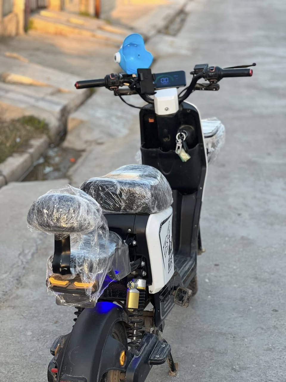 ماطور r8فول طيارة
5بطاريات شرط

لايت عالي ناصي 

هورن مال بزون

نضام بك ونضام بي

سرعة109

مسجل عالي حيل 

استاند ابو الشفقة حتا يحافظ من المطر

للمراوسة فقط ويا f16 اوr9 او r8غير لون


**إذا كنت صاحب هذا الإعلان وتريد حذفه لأي سبب، رجاءا أرسل رسالة إلى الدعم الفني**