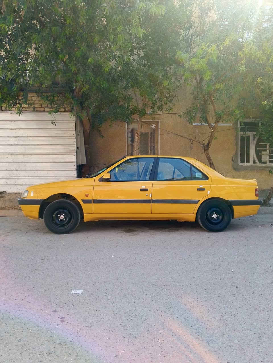 سلام عليكم ورحمة الله وبركاته اخوان بيجو لميس موديل 2016
سيارة وضع شركة كير ومحرك وكلج جدد صدر امامي اخلفي جديد تخم تاير جديد كهربائيات كلهة شغالة غرفتهة جديدة سيارة متعوب عليها ماشية قليل رقم بغداد انكليزي مشروع وطني ابسمي تخم تاير جديد سيارة كل نقص مبيها نصبتهة تخبل مكفولة من ضربة وتبديل فقط صبغ شي بسيط جدا بلعافية ع ياخذهة هيئة وغرامات مصفرة عنوان بغداد العبيدي شارع 20 الرقم *********** 
السعر52 وبيها مجال
