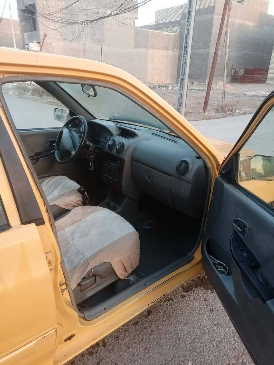 للبيع فقط السعر 21 ورقه 
للاتصال *********** 
سايبا موديل 2013 رقم بغداد الانكليزي باسمي
محرك وكير نظاف 
التبريد شغال
المكان بغداد الكاظميه بغداد, العراق
